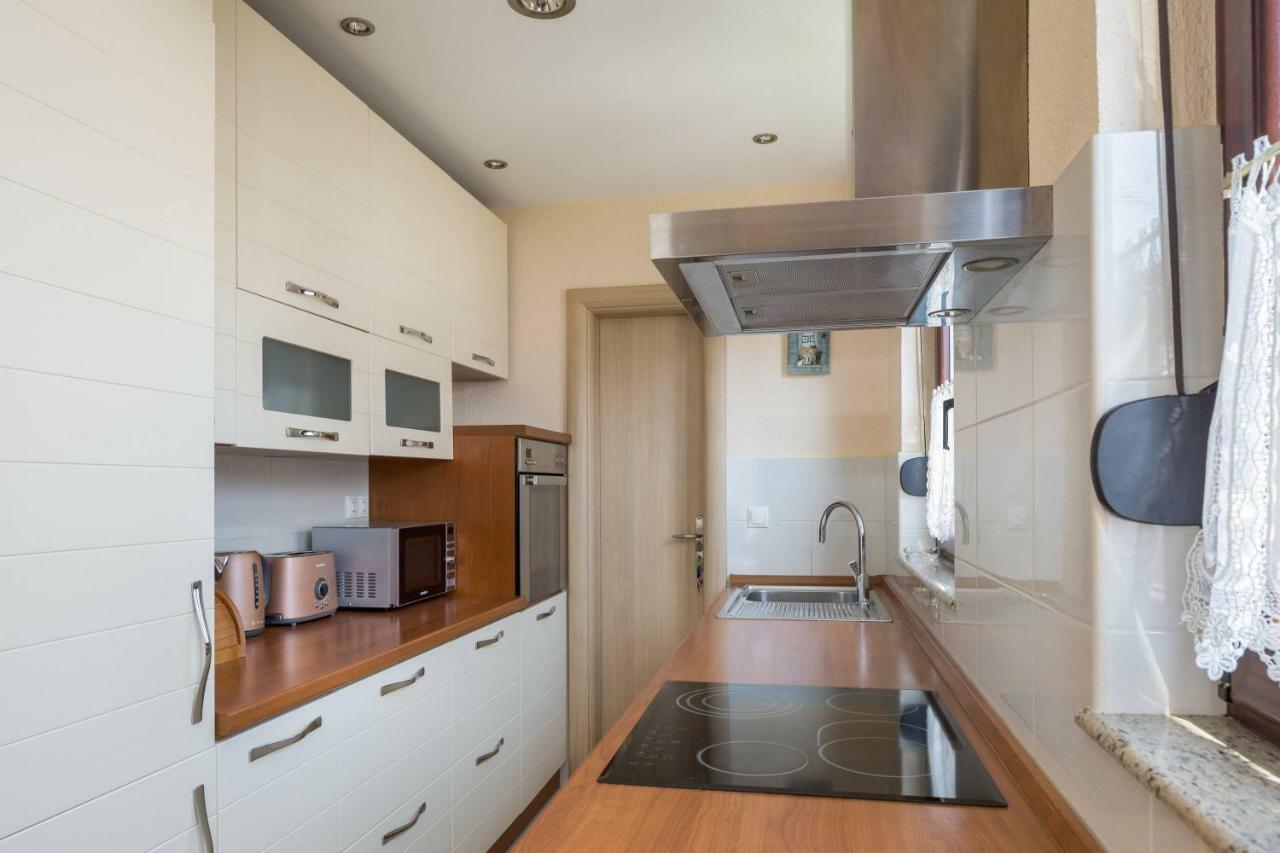 Apartment Novi Kastela Luaran gambar