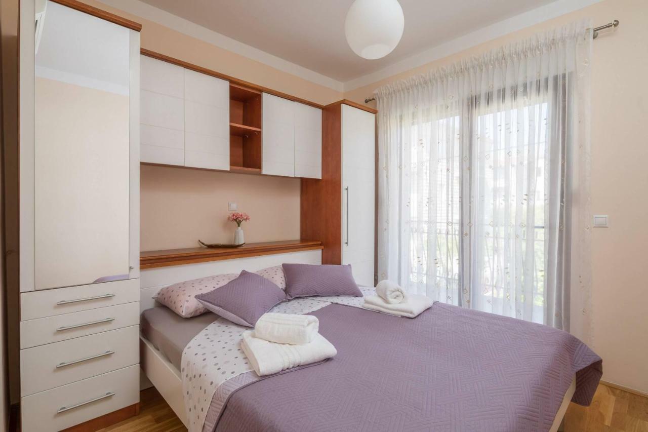Apartment Novi Kastela Luaran gambar